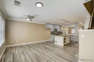 Photo #4: 220010744 Listing