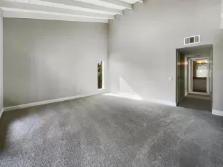 Photo #2: 220014181 Listing