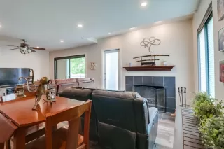 Photo #2: 220015176 Listing