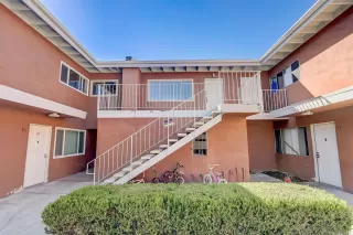 Photo #1: 220016501 Listing 