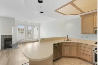 Photo #3: 220017878 Listing 