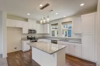 Photo #3: 220018578 Listing 