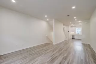 Photo #5: 220020847 Listing 