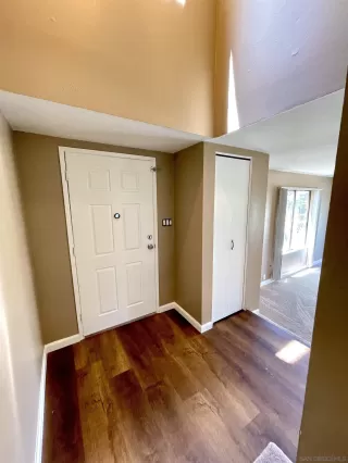 Photo #2: 220021077 Listing 