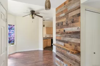 Photo #5: 220021553 Listing