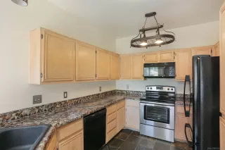 Photo #6: 220021553 Listing