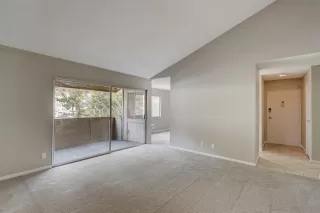 Photo #5: 220021842 Listing