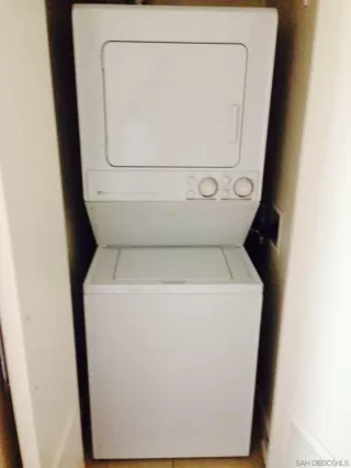 Photo #4: 220022169 Listing 