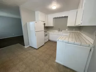 Photo #1: 220022289 Listing 