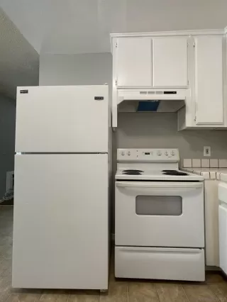 Photo #3: 220022289 Listing 