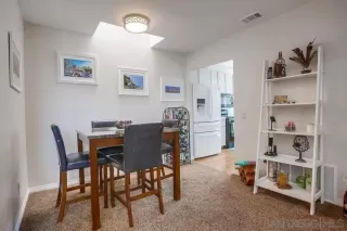 Photo #4: 220022690 Listing