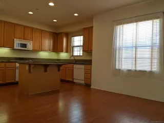 Photo #3: 220022717 Listing