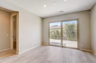 Photo #4: 220022944 Listing