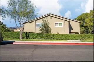 Photo #1: 220023088 Listing 