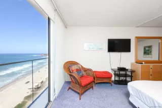 Photo #5: 220023468 Listing