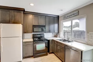 Photo #6: 220023935 Listing