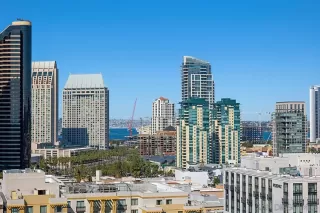 Photo #5: 220024403 Listing