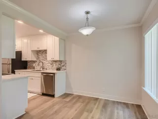 Photo #4: 220024462 Listing