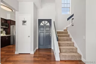 Photo #3: 220025018 Listing 