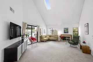 Photo #3: 220025117 Listing