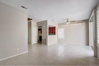 Photo #4: 220025124 Listing