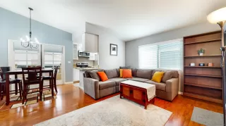 Photo #1: 220025149 Listing