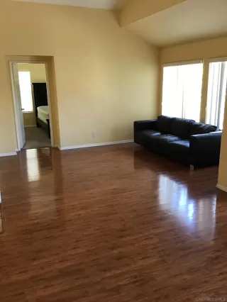 Photo #2: 220025324 Listing