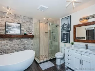 Photo #3: 220025328 Listing