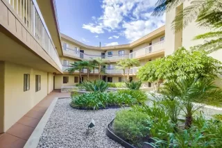 Photo #1: 220025550 Listing