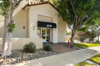 Photo #4: 220025824 Listing 