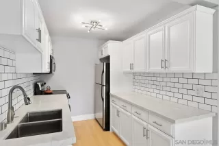 Photo #5: 220025865 Listing