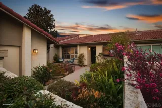 Photo #2: 220026196 Listing