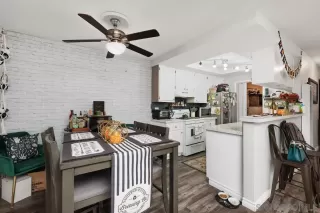 Photo #6: 220026505 Listing 