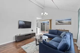 Photo #1: 220026583 Listing