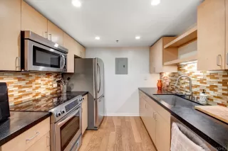 Photo #5: 220026718 Listing