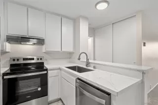 Photo #3: 220026752 Listing