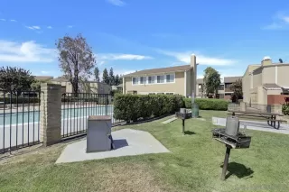 Photo #1: 220026794 Listing 