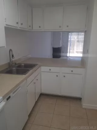 Photo #6: 220026794 Listing 