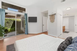 Photo #6: 220026811 Listing