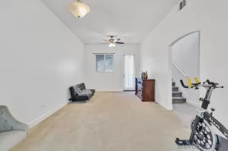 Photo #6: 220026891 Listing