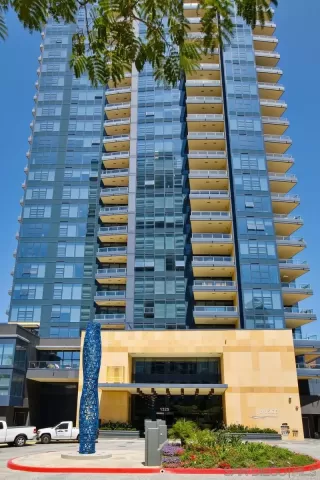 Photo #2: 220027090 Listing