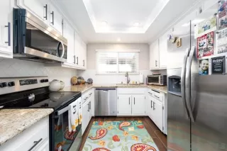 Photo #1: 220027110 Listing 