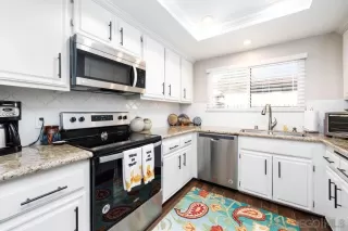 Photo #2: 220027110 Listing 