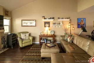 Photo #2: 220027123 Listing