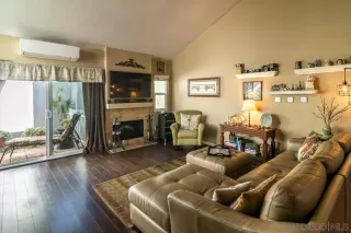 Photo #4: 220027123 Listing