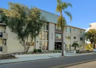 Photo #2: 220027300 Listing