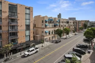 Photo #2: 220027355 Listing