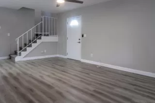 Photo #4: 220027517 Listing