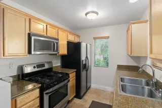 Photo #3: 220027656 Listing