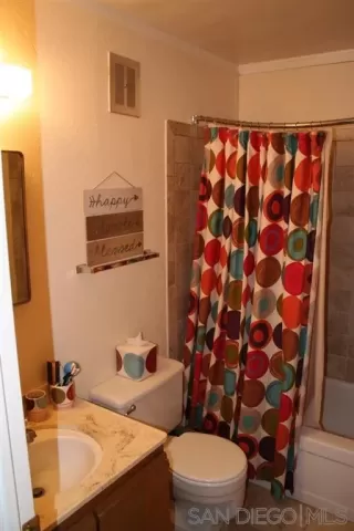 Photo #3: 220027703 Listing